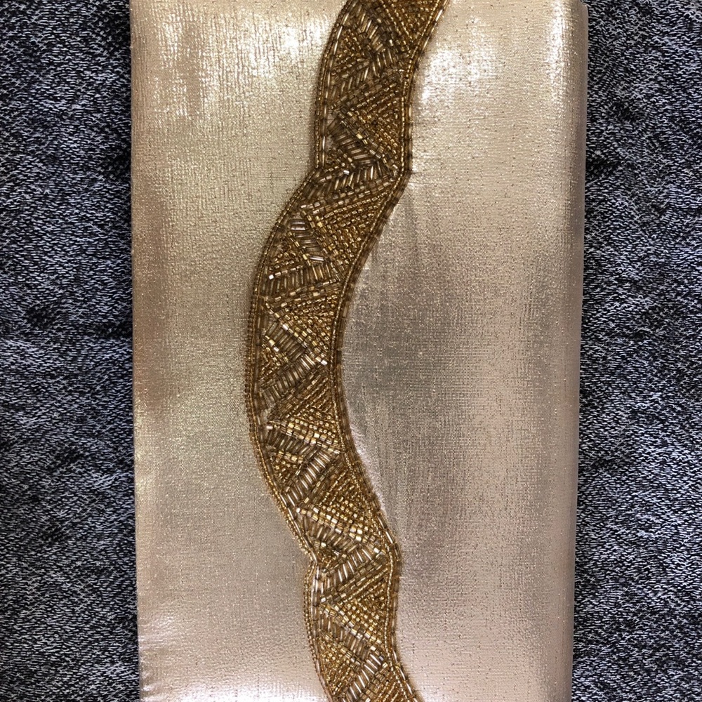 Gold clutch